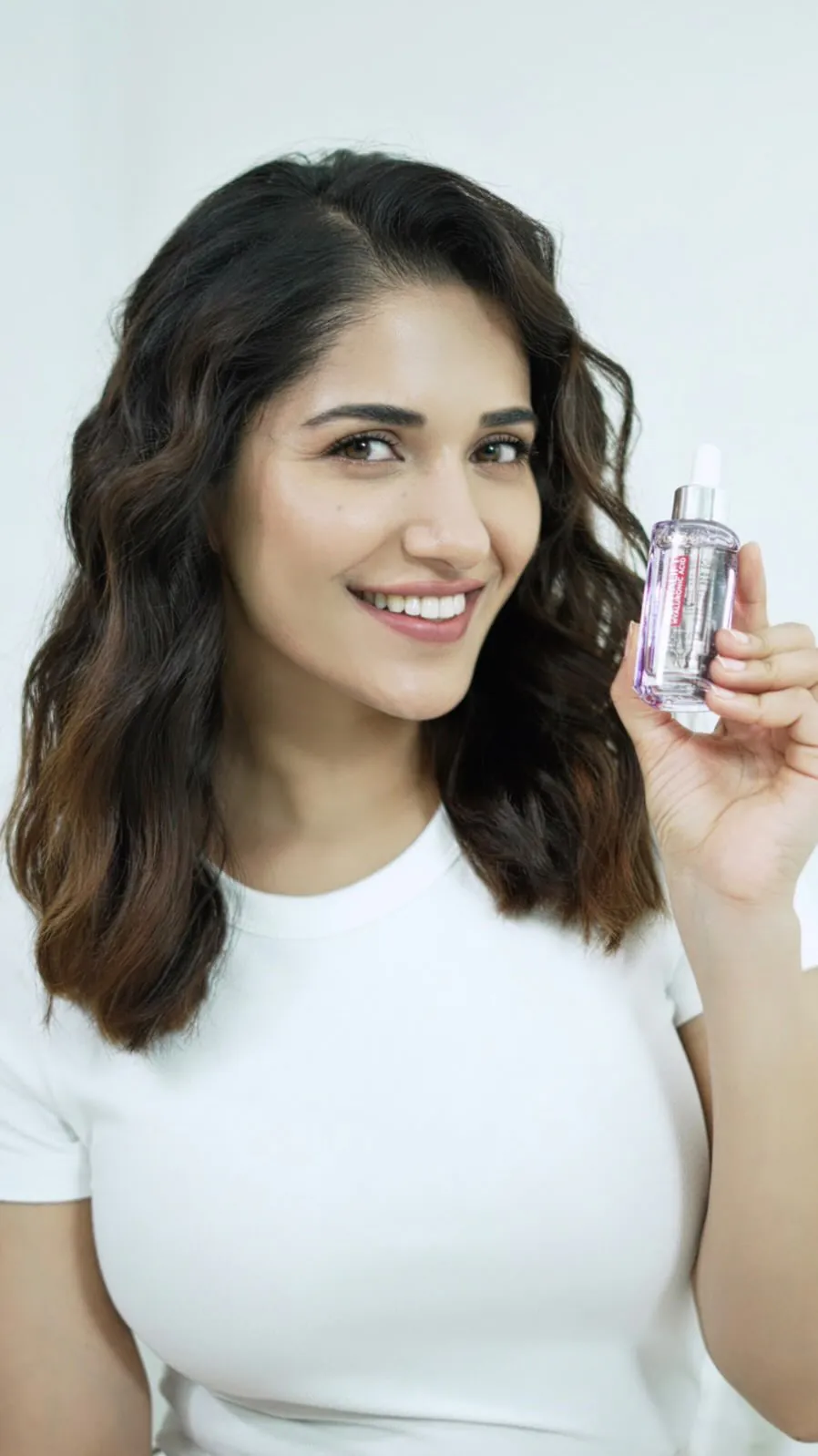 Ruhani Sharma - ruhani-sharma-sexy-15.webp